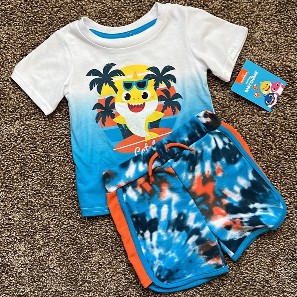 Tee and Shorts Set | 18M